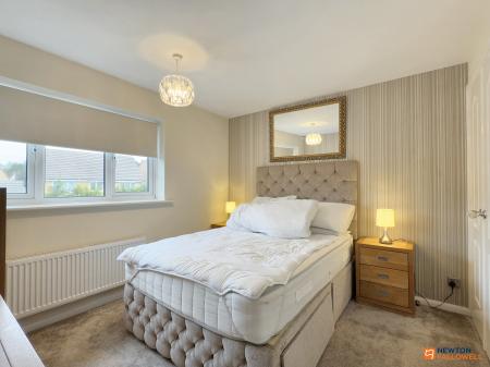 4 bedroom Detached house for sale in Curlew Close, Coalville, LE67