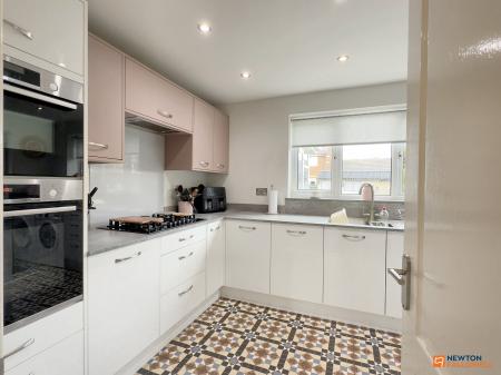 4 bedroom Detached house for sale in Curlew Close, Coalville, LE67