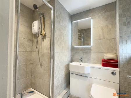 4 bedroom Detached house for sale in Curlew Close, Coalville, LE67