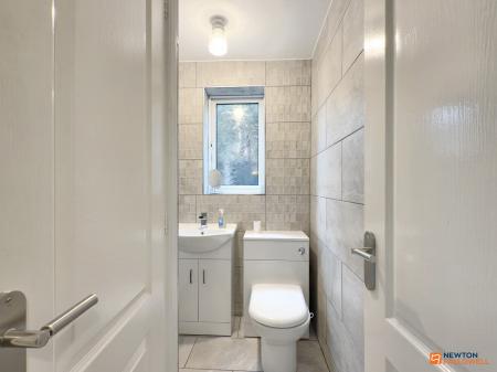 4 bedroom Detached house for sale in Curlew Close, Coalville, LE67