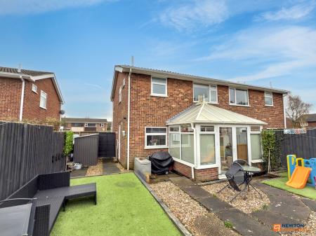 3 bedroom Semi-detached house for sale in Douglas Drive, Ibstock, LE67