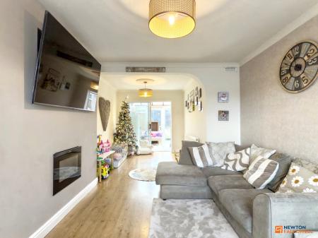 3 bedroom Semi-detached house for sale in Douglas Drive, Ibstock, LE67