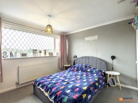 3 bedroom Semi-detached house for sale in Douglas Drive, Ibstock, LE67