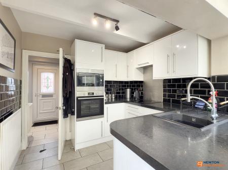 2 bedroom Semi-detached house for sale in George Street, Whitwick, LE67