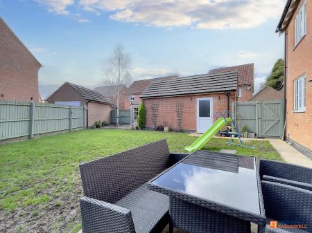 3 bedroom Detached house for sale in Harry Lane, Ibstock, LE67