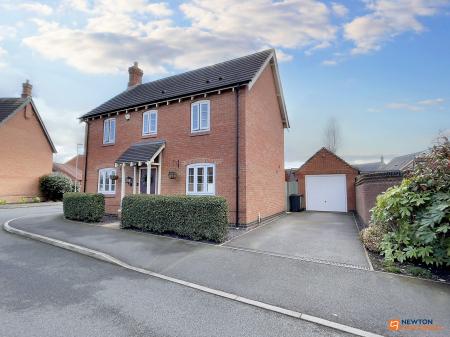 3 bedroom Detached house for sale in Harry Lane, Ibstock, LE67