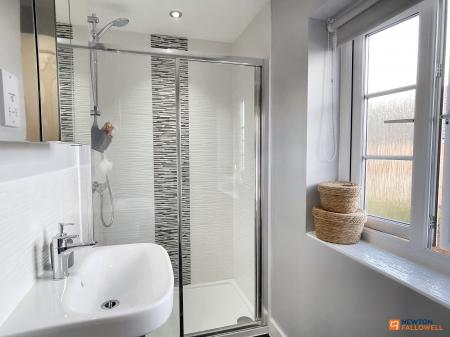 3 bedroom Detached house for sale in Harry Lane, Ibstock, LE67