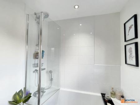 3 bedroom Detached house for sale in Harry Lane, Ibstock, LE67