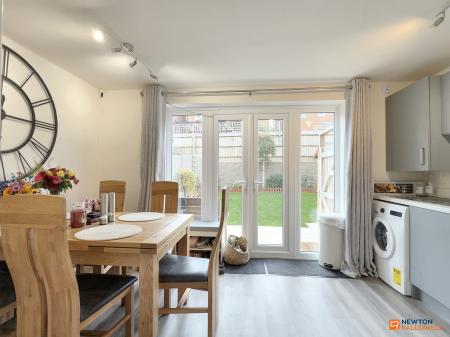 2 bedroom Semi-detached house for sale in Hodgetts Street, Hugglescote, LE67