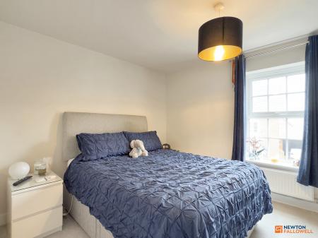 2 bedroom Semi-detached house for sale in Hodgetts Street, Hugglescote, LE67