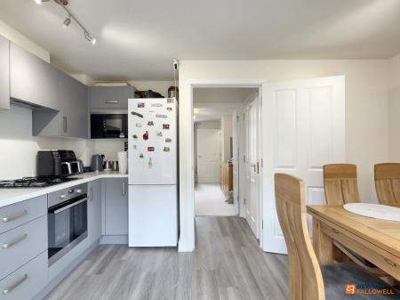 2 bedroom Semi-detached house for sale in Hodgetts Street, Hugglescote, LE67