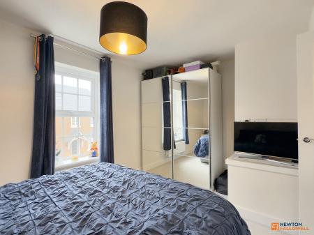 2 bedroom Semi-detached house for sale in Hodgetts Street, Hugglescote, LE67