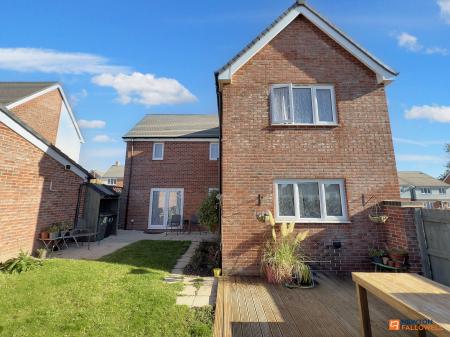 4 bedroom Detached house for sale in John Cooper Way, Coalville, LE67