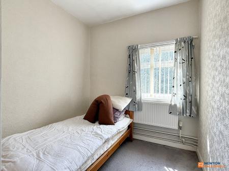 2 bedroom Terraced House for sale in London Road, Coalville, LE67
