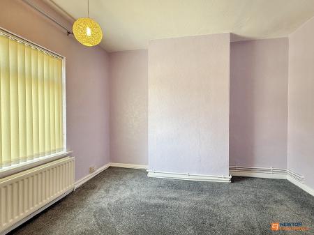 2 bedroom Terraced House for sale in London Road, Coalville, LE67