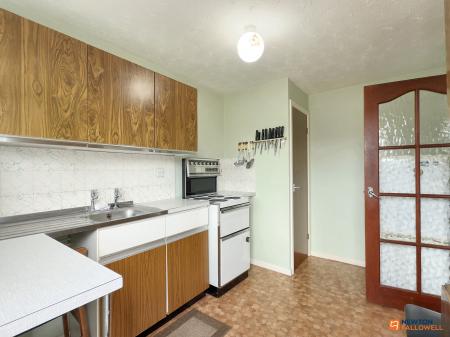 3 bedroom Semi-detached house for sale in Oxford Street, Coalville, LE67