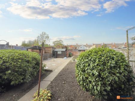 3 bedroom Semi-detached house for sale in Oxford Street, Coalville, LE67