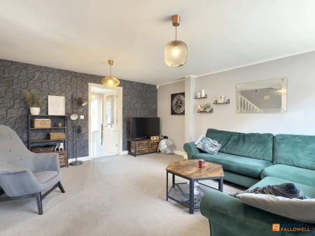 4 bedroom Detached house for sale in Parsonwood Paddock, Whitwick, LE67