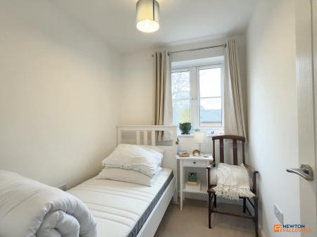 3 bedroom Semi-detached house for sale in Rennocks Place, Thringstone, LE67