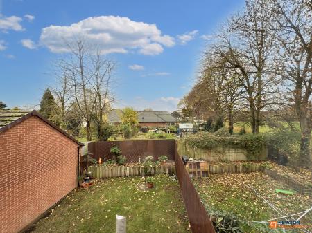 3 bedroom Semi-detached house for sale in Rennocks Place, Thringstone, LE67