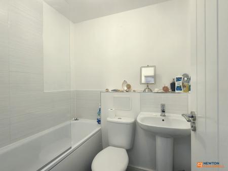 3 bedroom Semi-detached house for sale in Rennocks Place, Thringstone, LE67