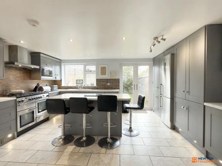 4 bedroom Detached house for sale in Silver Street, Whitwick, LE67