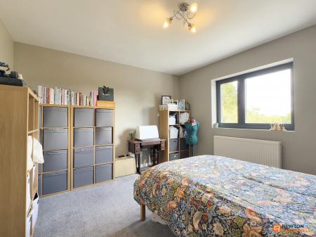 5 bedroom Detached house for sale in Station Hill, Swannington, LE67