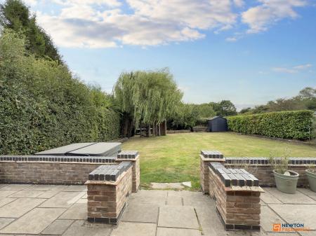 5 bedroom Detached house for sale in Station Hill, Swannington, LE67