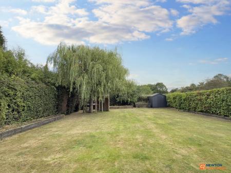 5 bedroom Detached house for sale in Station Hill, Swannington, LE67