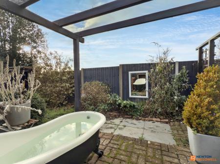 2 bedroom Semi-detached house for sale in Swepstone Road, Heather, LE67