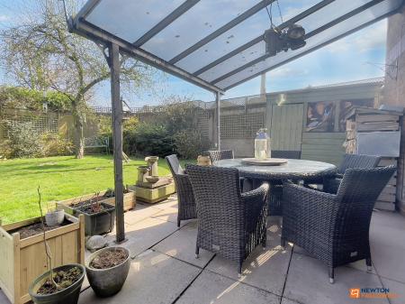 4 bedroom Detached house for sale in Thomas Road, Whitwick, LE67