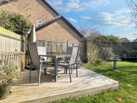 4 bedroom Detached house for sale in Thomas Road, Whitwick, LE67