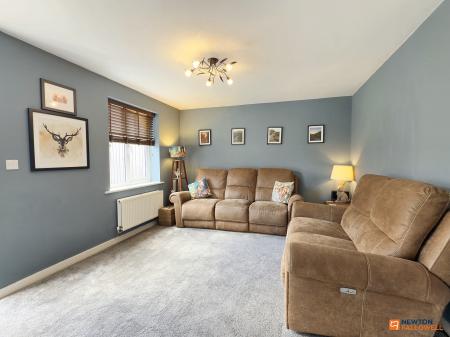 4 bedroom Semi-detached house for sale in Usbourne Way, Ibstock, LE67