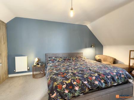 4 bedroom Semi-detached house for sale in Usbourne Way, Ibstock, LE67