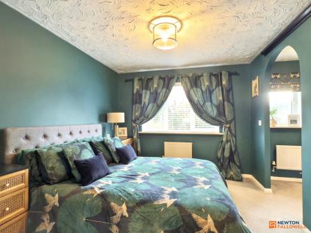 3 bedroom Detached house for sale in Battleflat Drive, Ellistown, LE67