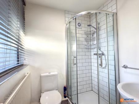 2 bedroom Terraced House for sale in Cademan Street, Whitwick, LE67