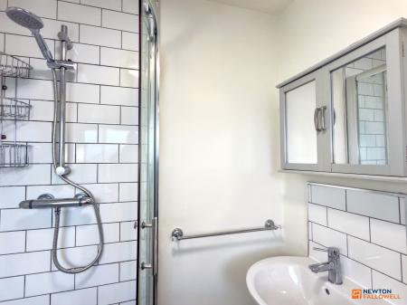 2 bedroom Terraced House for sale in Cademan Street, Whitwick, LE67