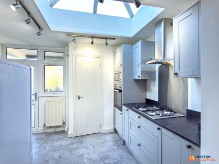 2 bedroom Terraced House for sale in Cademan Street, Whitwick, LE67