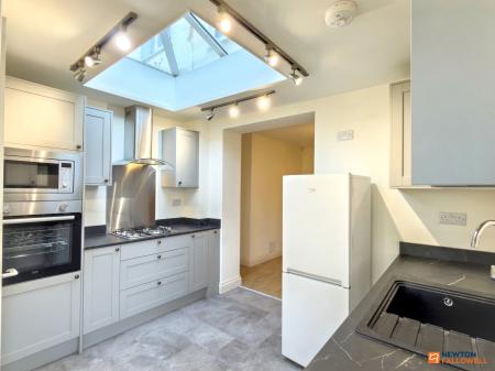 2 bedroom Terraced House for sale in Cademan Street, Whitwick, LE67