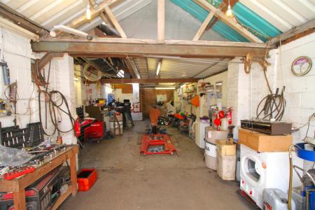 3 bedroom Commercial Property for sale in Church Lane, Ravenstone, LE67