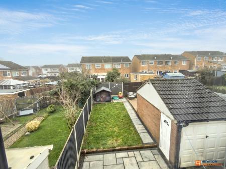 2 bedroom Semi-detached house for sale in Helmsdale Close, Coalville, LE67