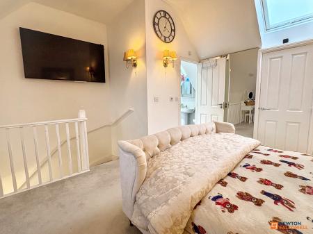 3 bedroom Semi-detached house for sale in Blackham Road, Hugglescote, LE67