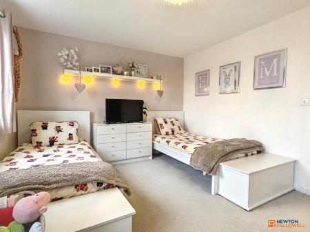 3 bedroom Semi-detached house for sale in Blackham Road, Hugglescote, LE67