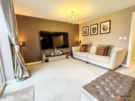 3 bedroom Semi-detached house for sale in Blackham Road, Hugglescote, LE67