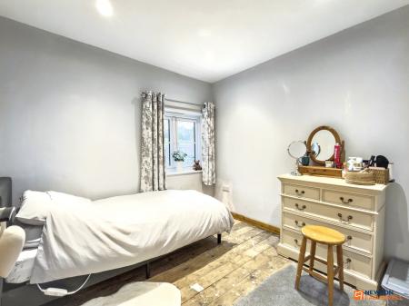 3 bedroom Terraced House for sale in Spring Lane, Swannington, LE67