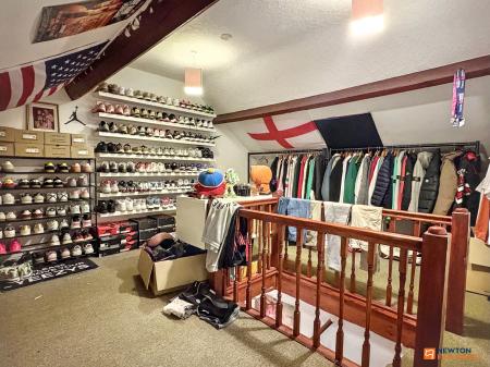 2 bedroom Terraced House for sale in Highfield Street, Coalville, LE67