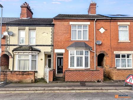 2 bedroom Terraced House for sale in Highfield Street, Coalville, LE67