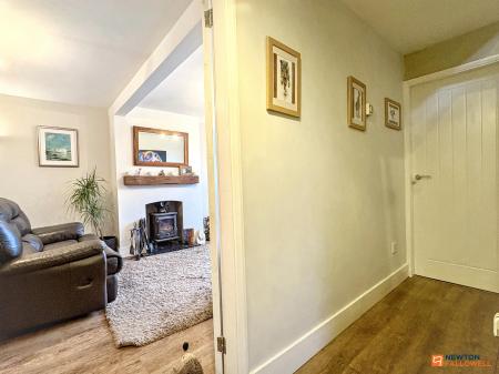 3 bedroom Semi-detached house for sale in Claremont Drive, Ravenstone, LE67