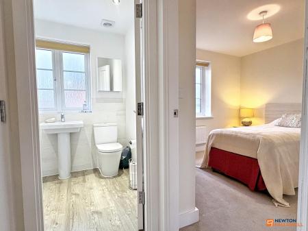 3 bedroom Detached house for sale in Hurley Place, Hugglescote, LE67