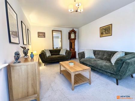 3 bedroom Detached house for sale in Hurley Place, Hugglescote, LE67